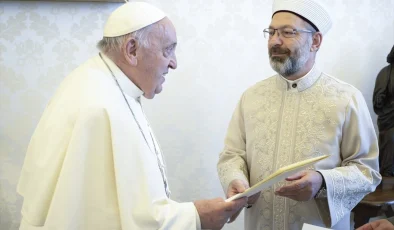 Diyanet İşleri Başkanı: Papa, Erdoğan’ı dünya barışı için teşekkür etti