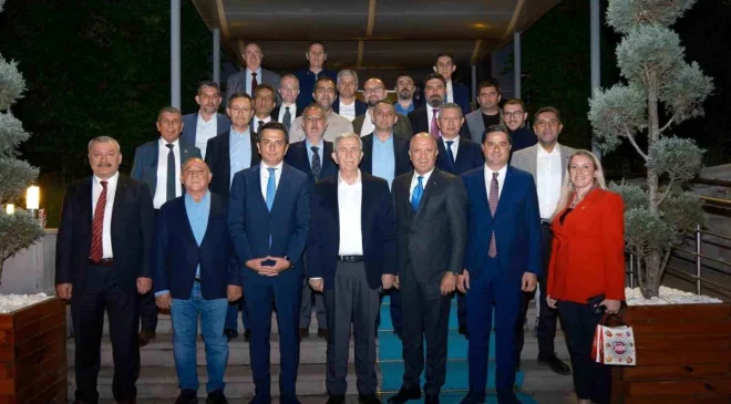 Ankara Sanayi Odası Başkanı ve Sanayiciler Mansur Yavaş ile Buluştu
